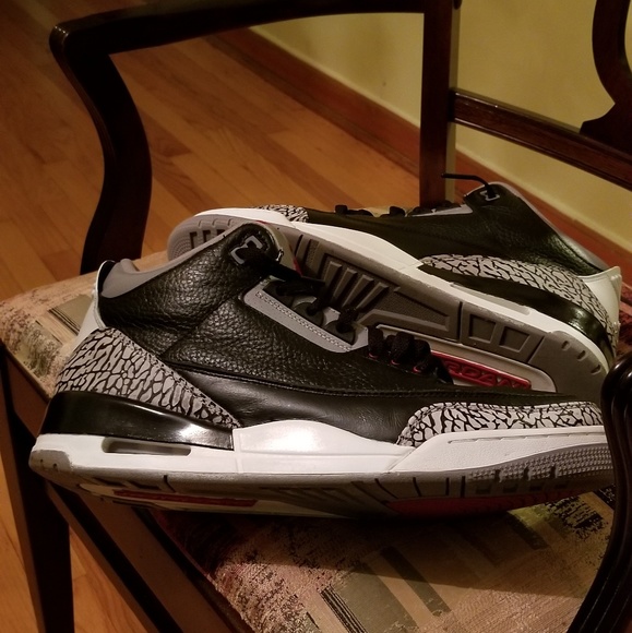 Jordan Black Cement 3 size 13 - Picture 2 of 7